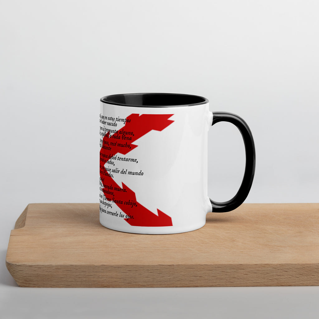Taza Brindis de los Tercios — cerámica blanca con interior negro — vista lateral derecha